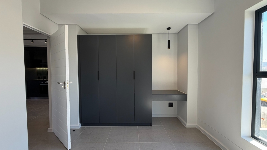 2 Bedroom Property for Sale in Newinbosch Western Cape